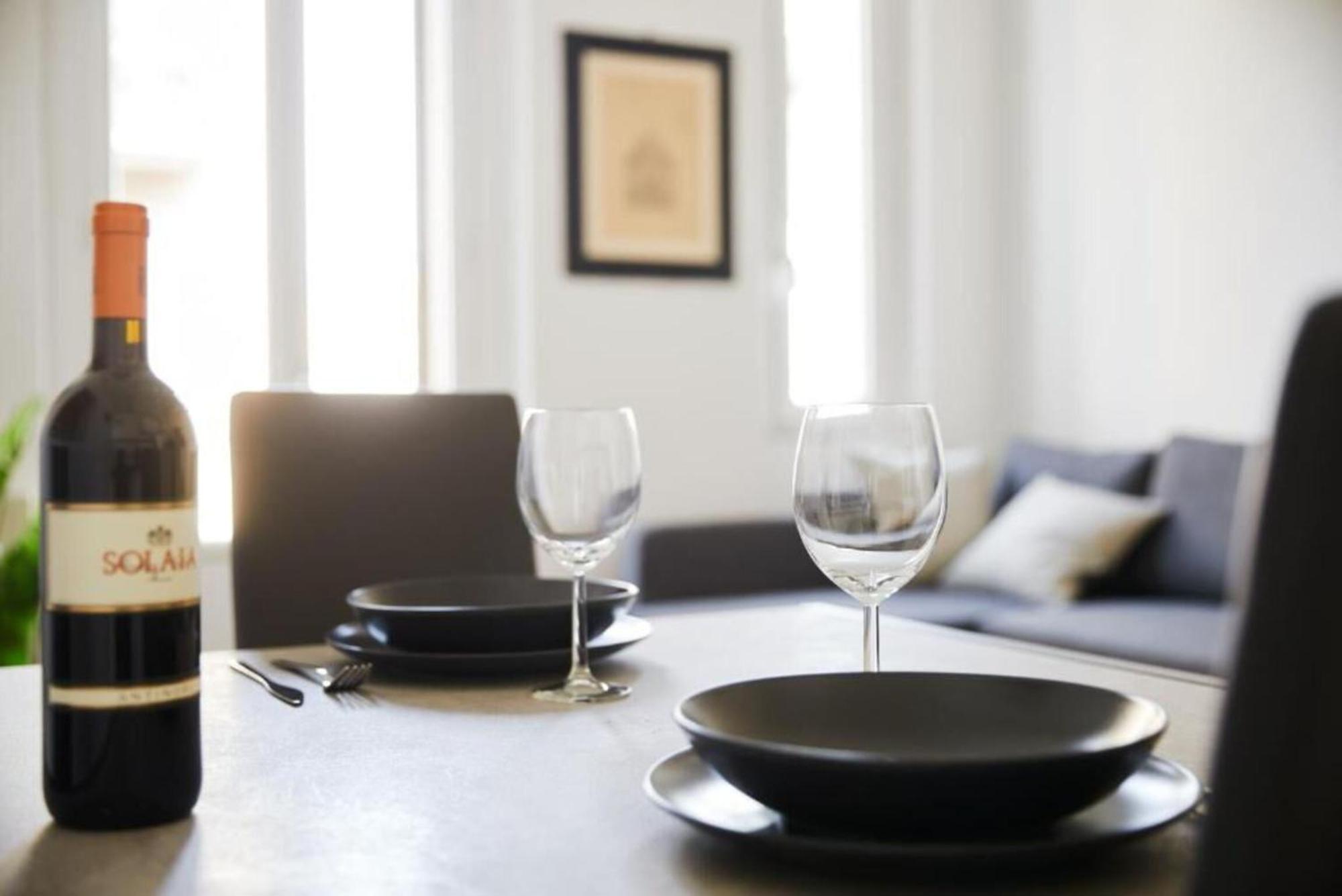 Luxury Fieramilano-duomo Wifi&netflix Apartment Milan