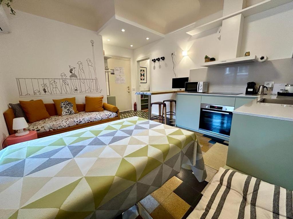 Kibilu - Via Cibrario Linea Rossa Metro Rovereto - Vicinanze Stazione Apartment Milan