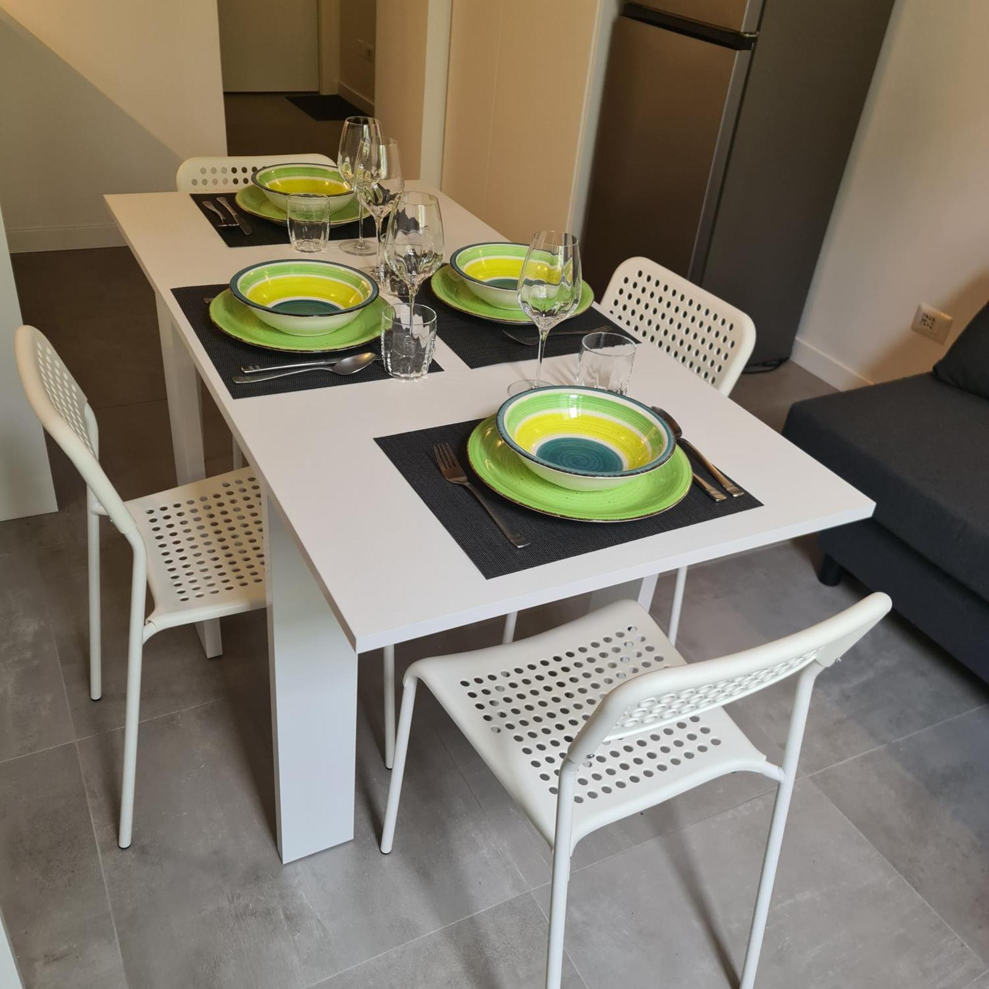 Bilocale Zona Marghera Appena Ristrutturato Apartamento Milão