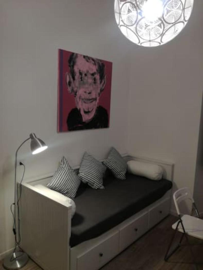 Bilocale Zona Isola 200 Mt Metro Mm3 Maciachini - J2 *
