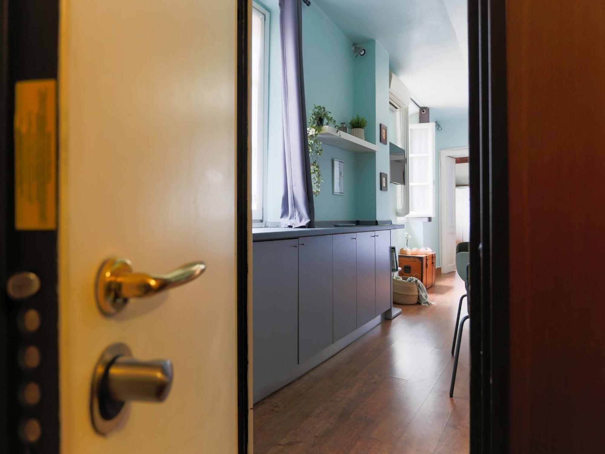 The Rent - Flat In Brera District Apartment Milan