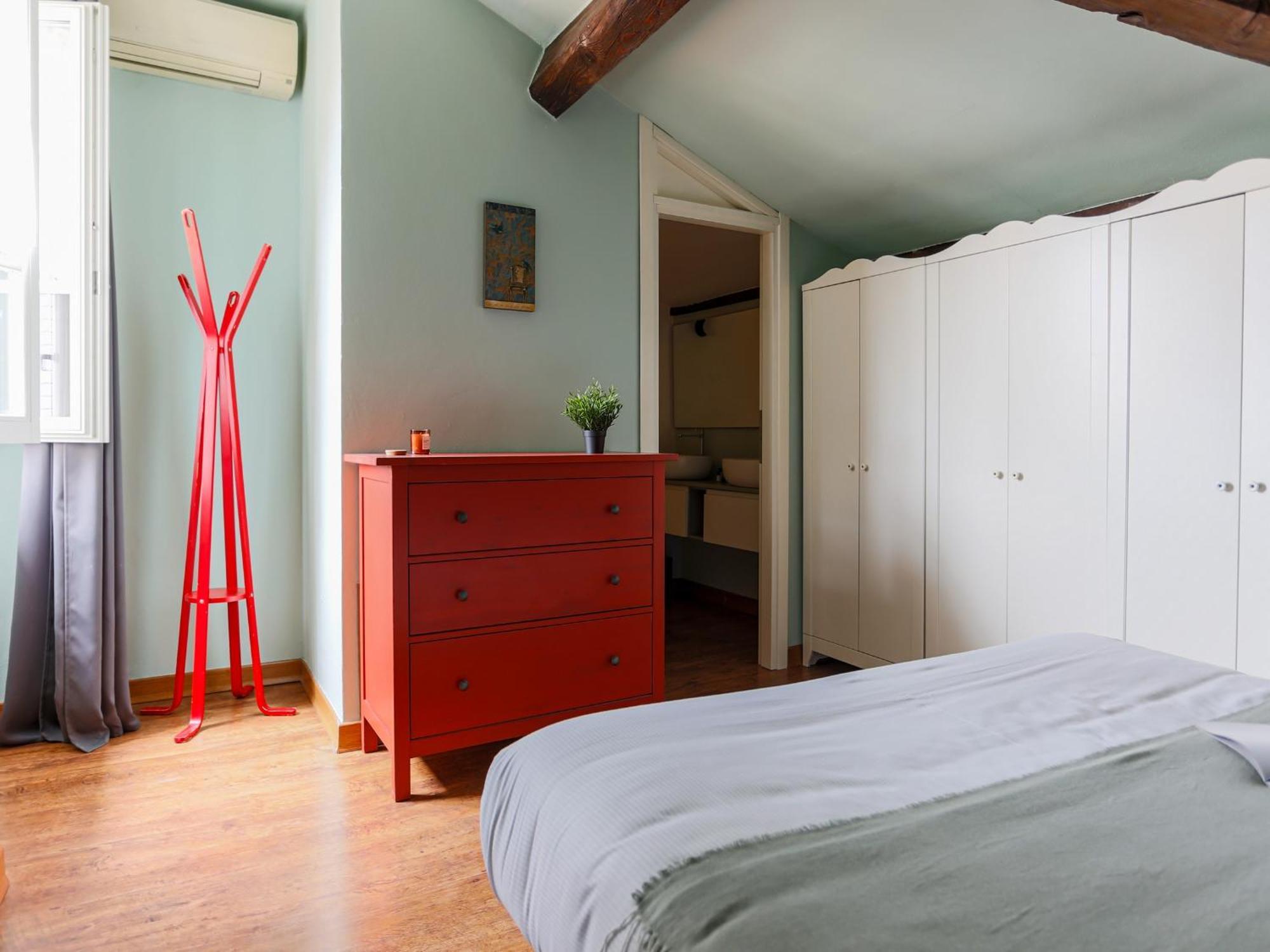 The Rent - Flat In Brera District Apartment Milan