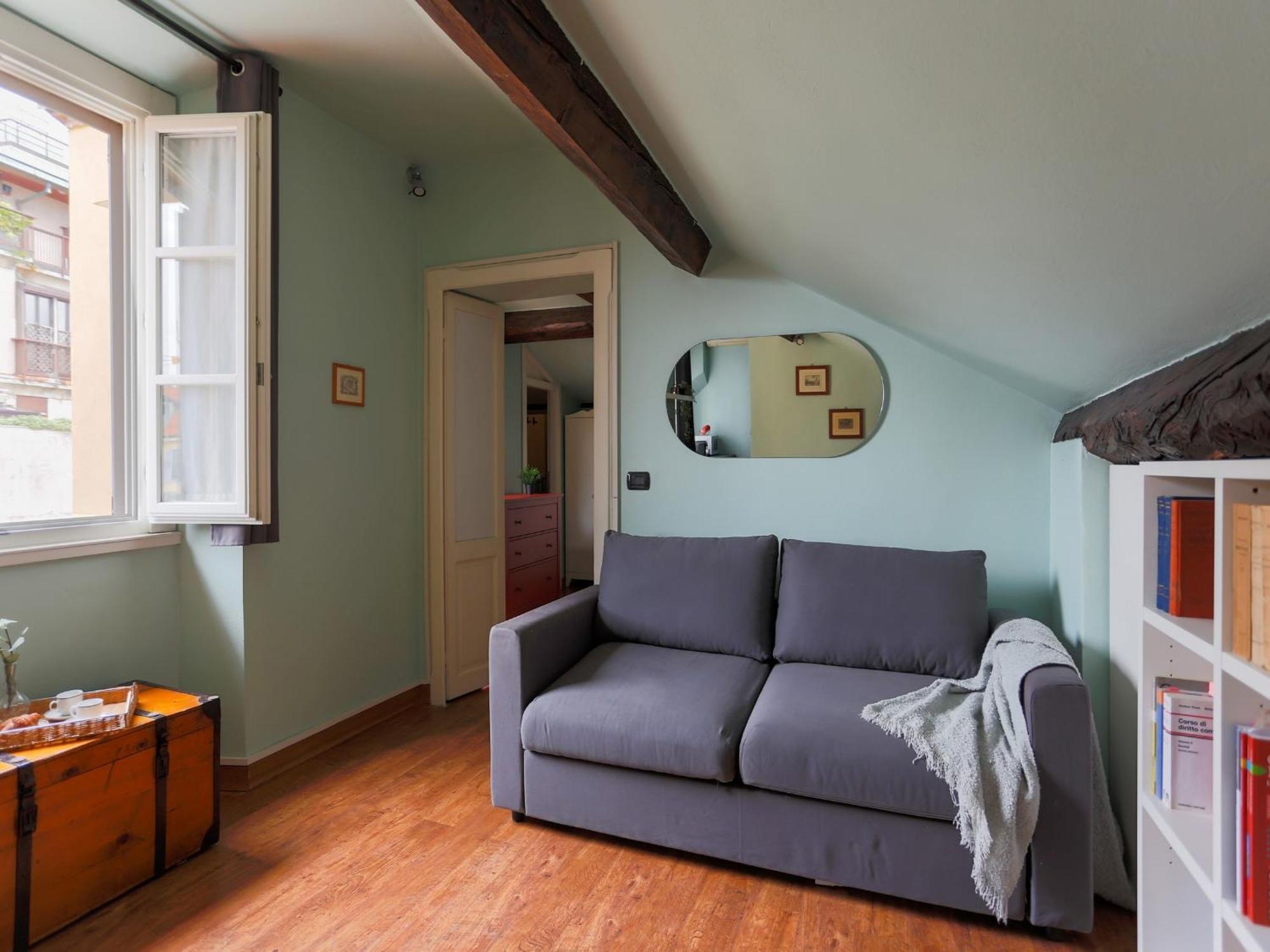 The Rent - Flat In Brera District Apartment