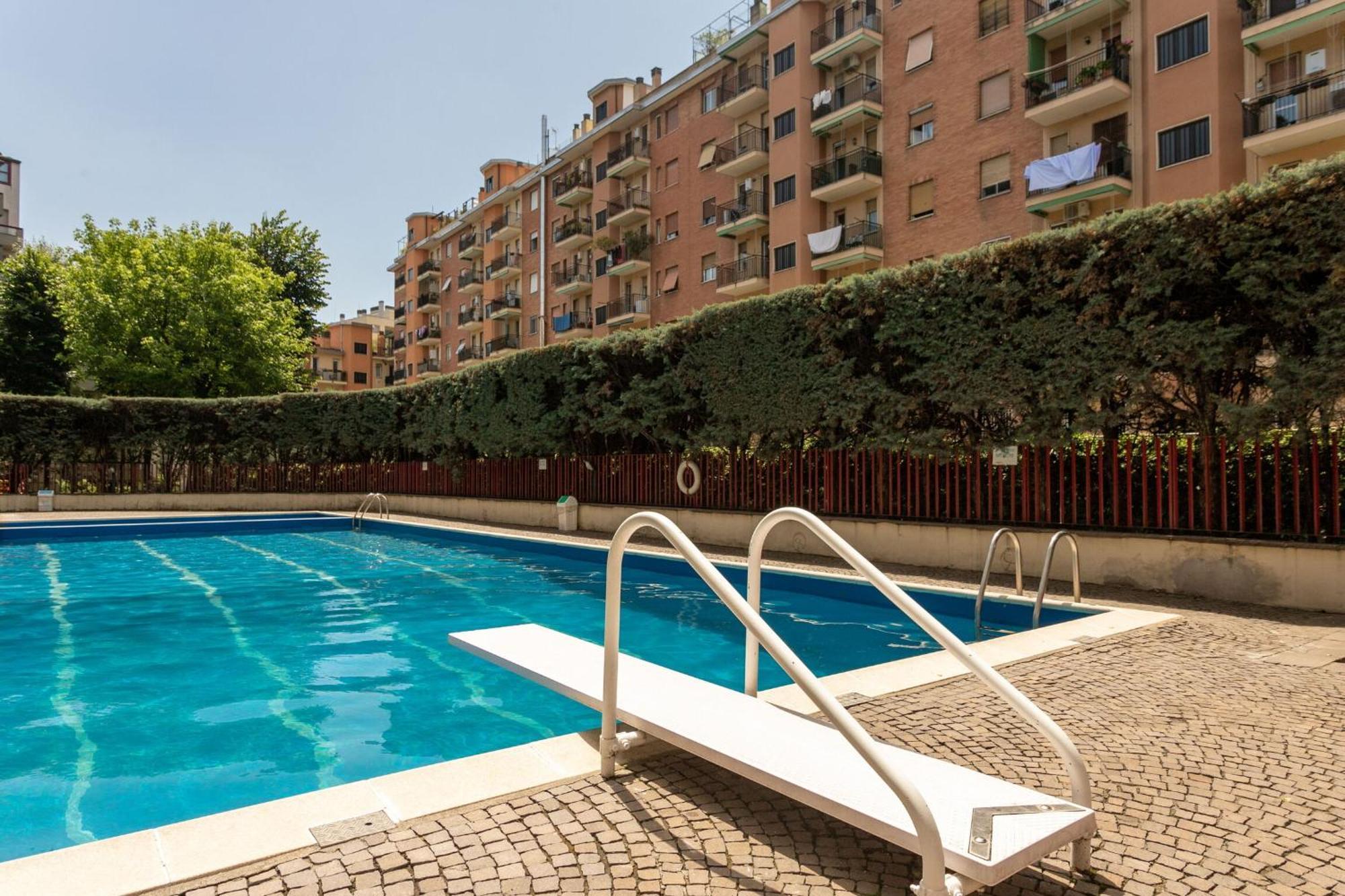 Rucellai With Shared Pool By Halldis Apartment