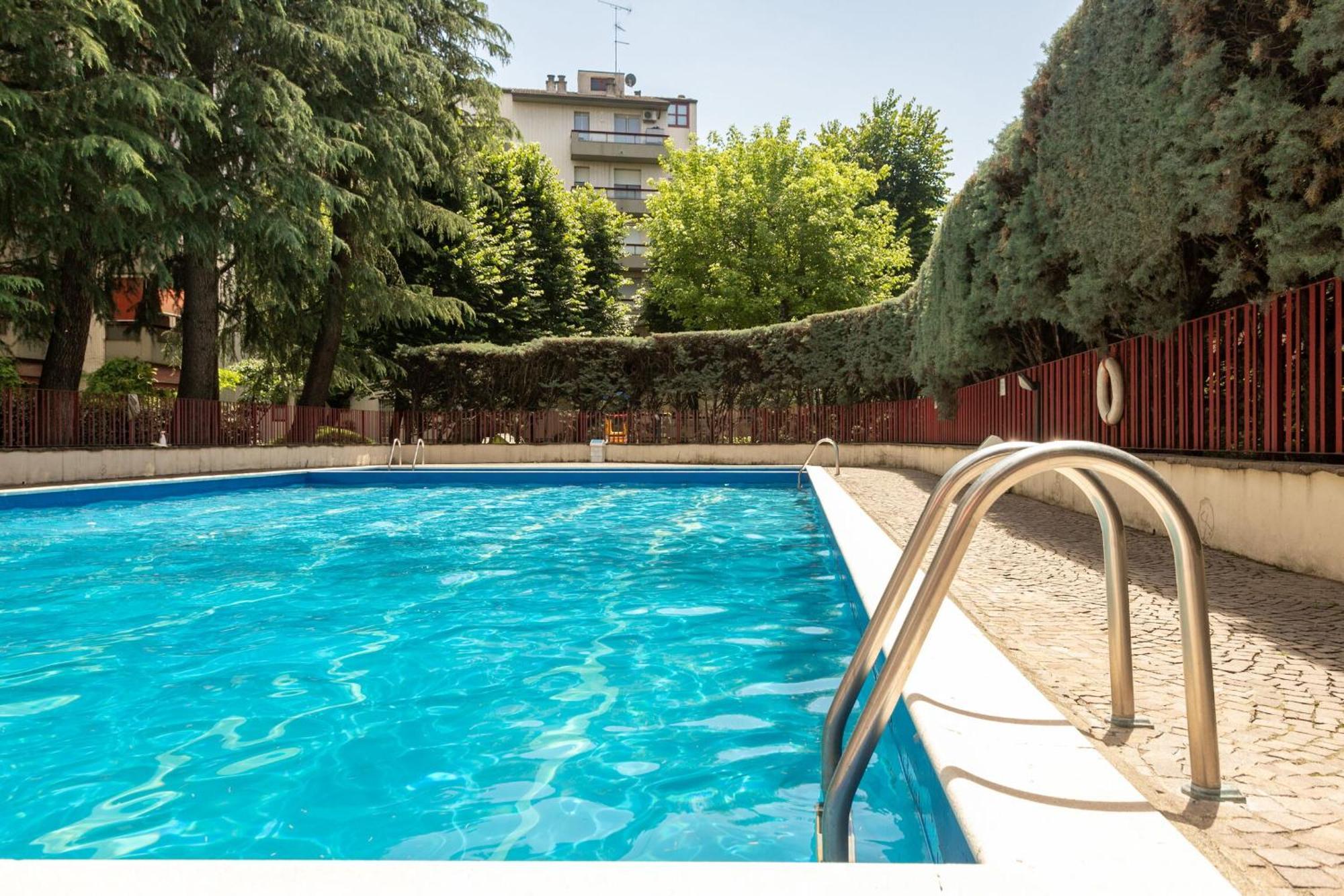 Apartment Rucellai With Shared Pool By Halldis Milan