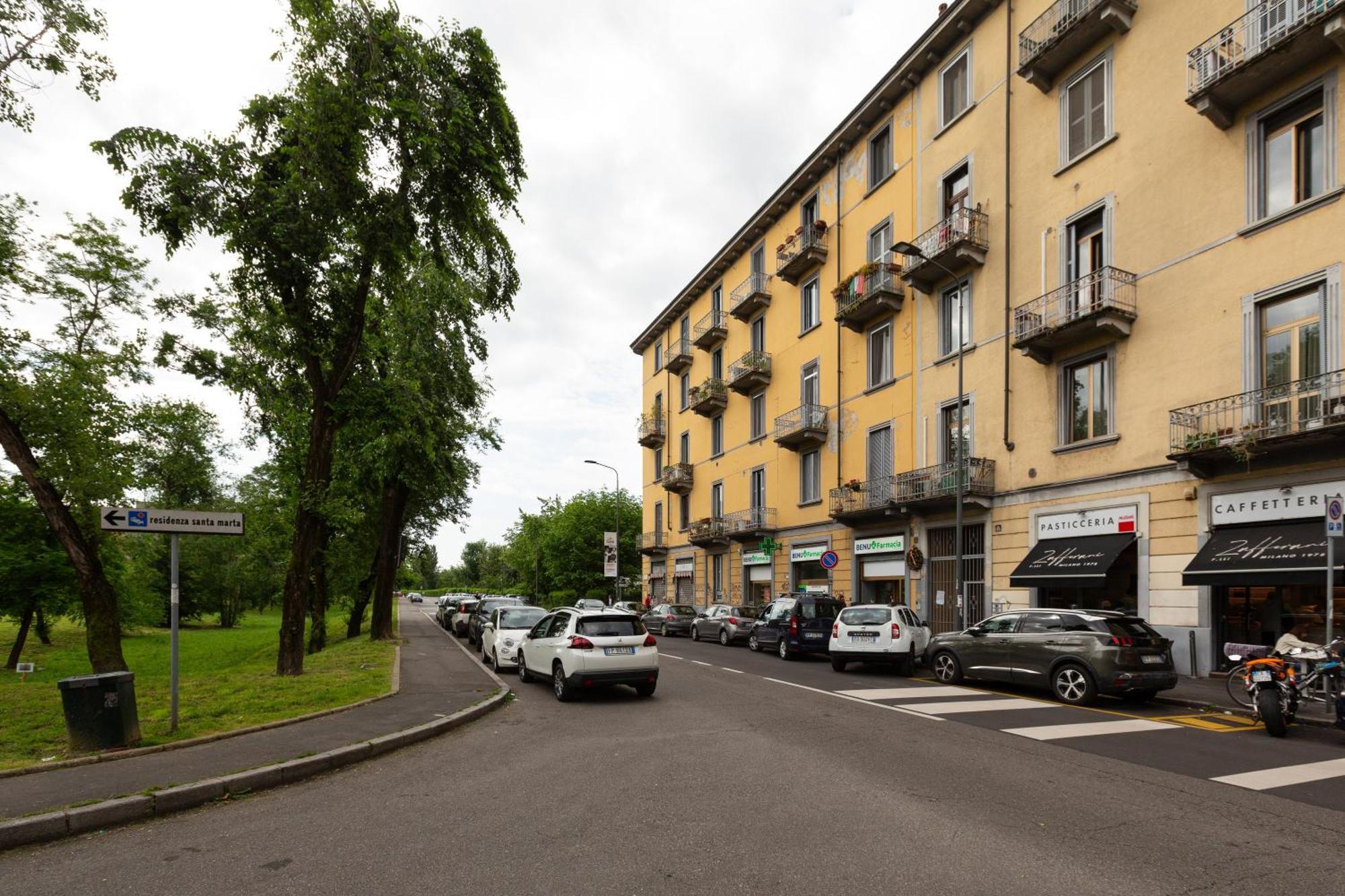 Appartamento Su 2 Livelli- Universita Iulm *