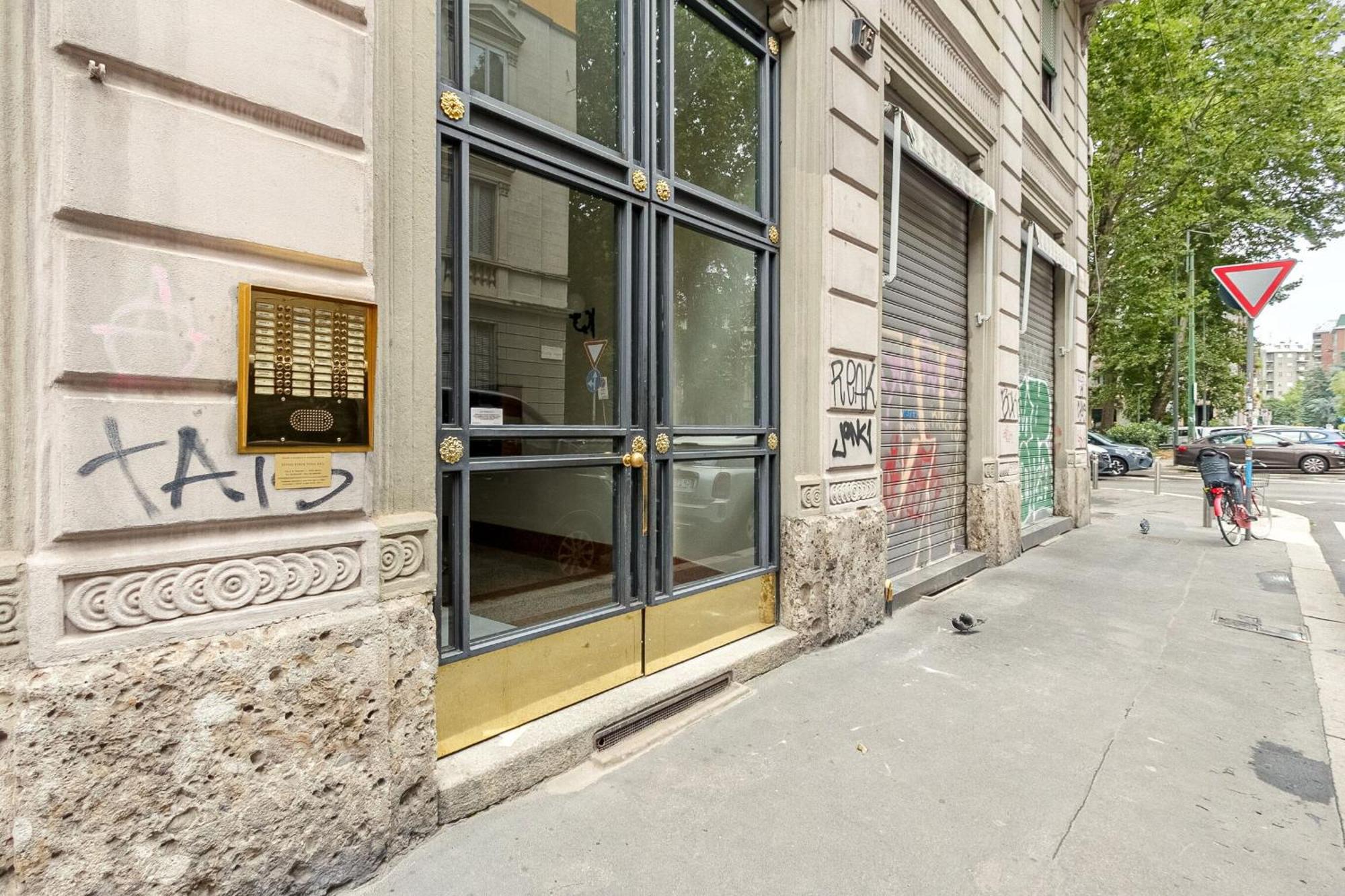 Broggi Buenos Aires-porta Venezia By Halldis Apartment Milan