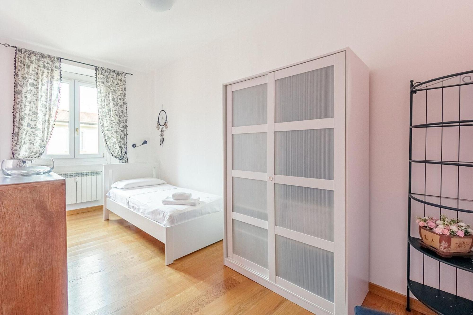 Apartment Broggi Buenos Aires-porta Venezia By Halldis *