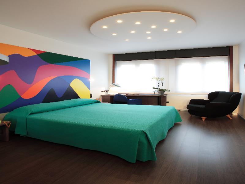 Mediolanum 4* Milan