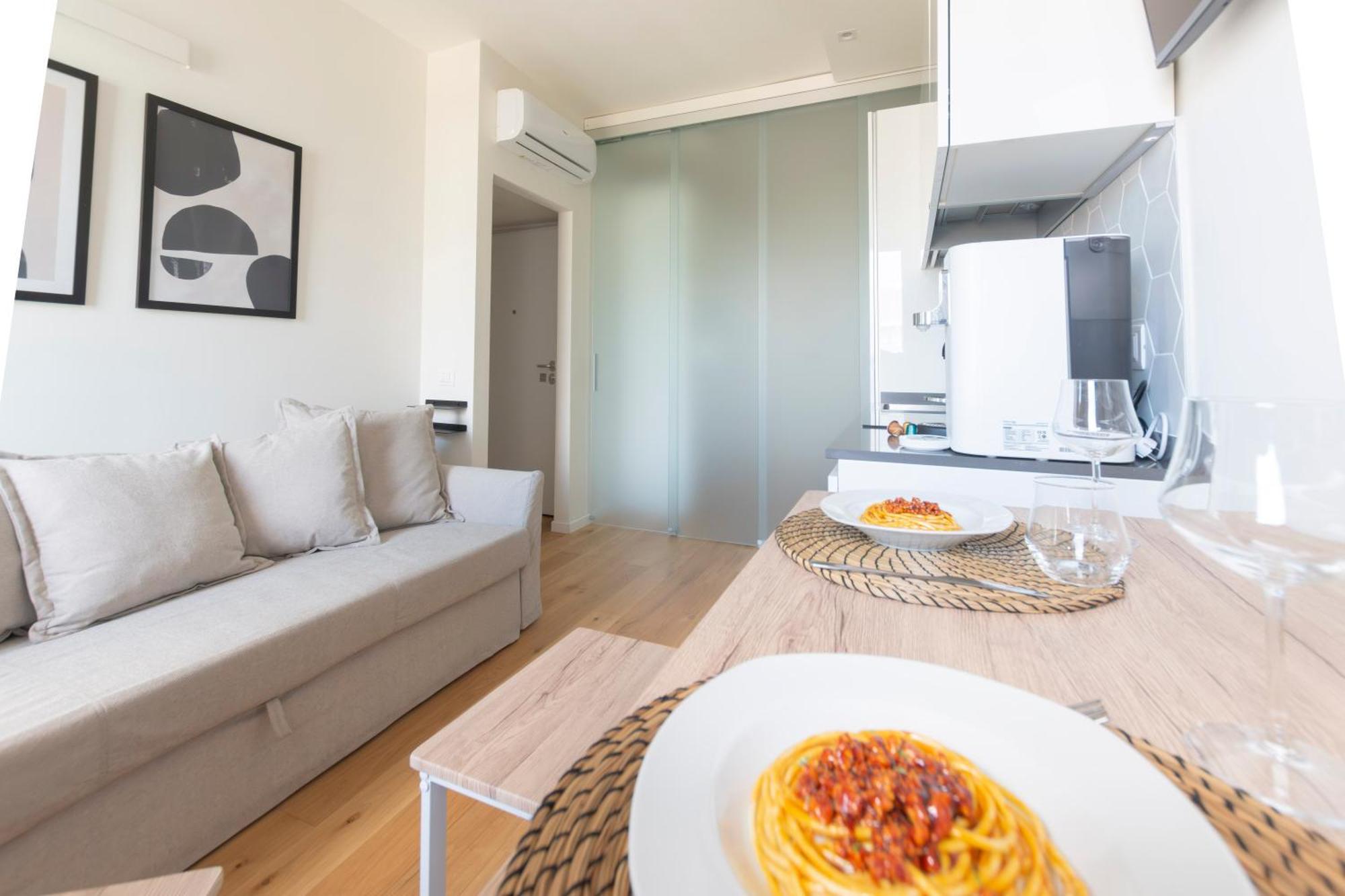 Modern & Stylish Near Isola & Station Appartamento Milano