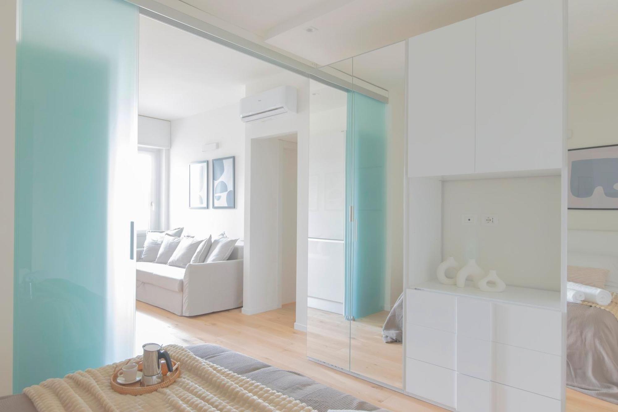 Modern & Stylish Near Isola & Station Appartamento Milano