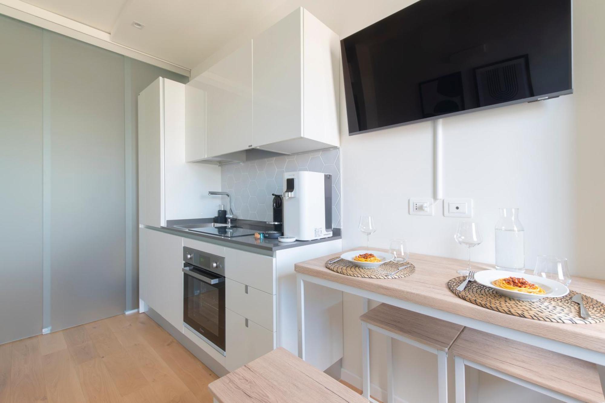 Modern & Stylish Near Isola & Station Appartamento Milano
