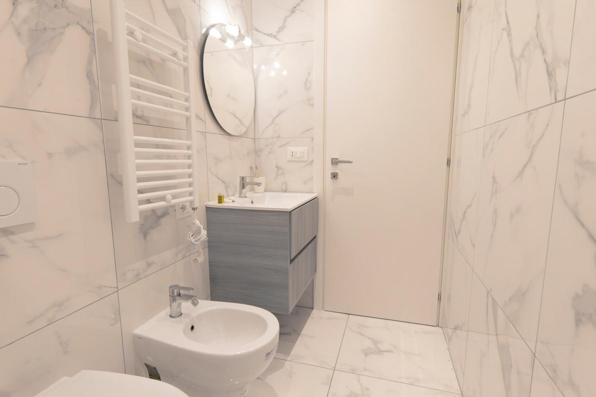 Appartamento Modern & Stylish Near Isola & Station Milano