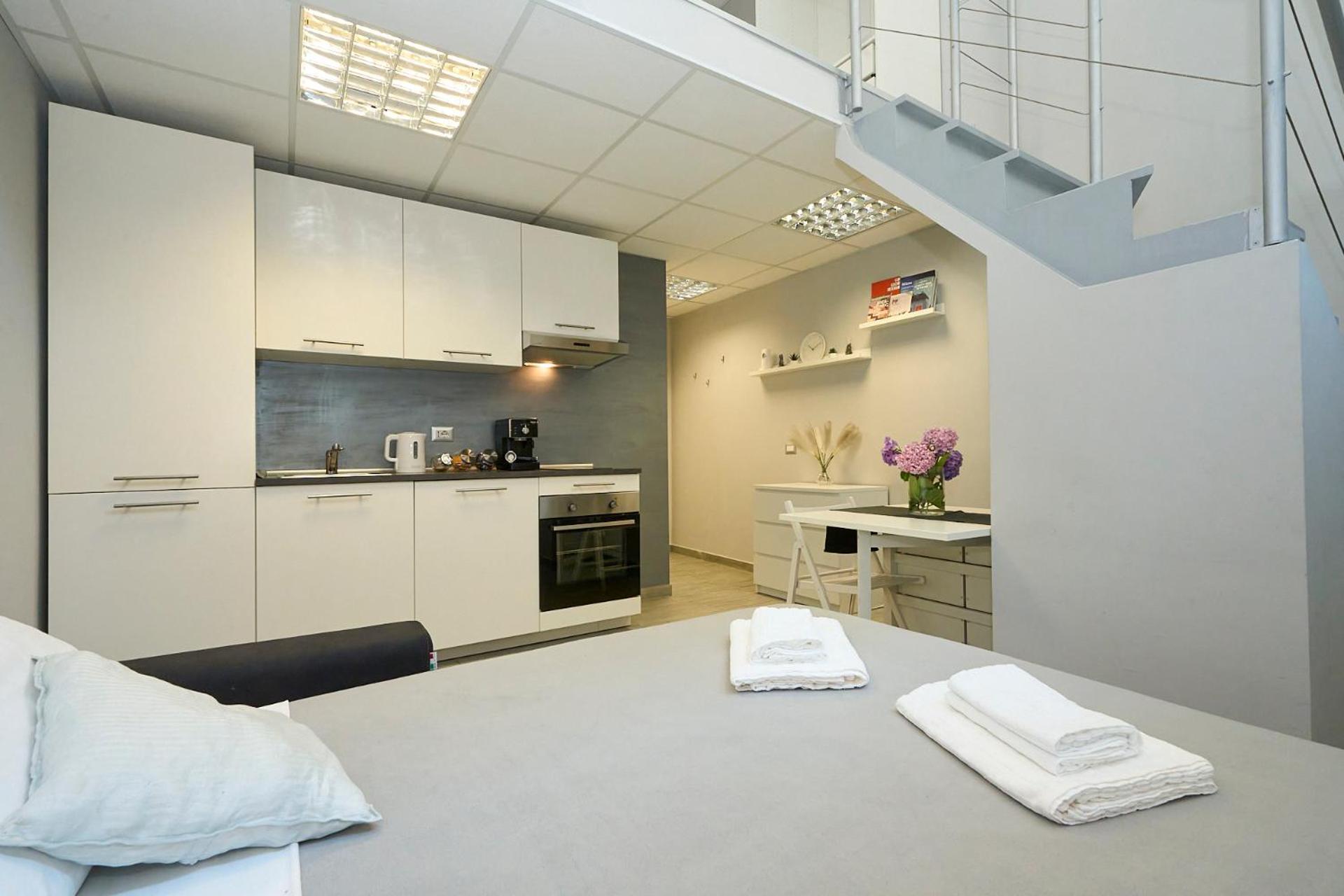 Design White Loft - Ac Wifi 10 Minutes From Duomo * Milan