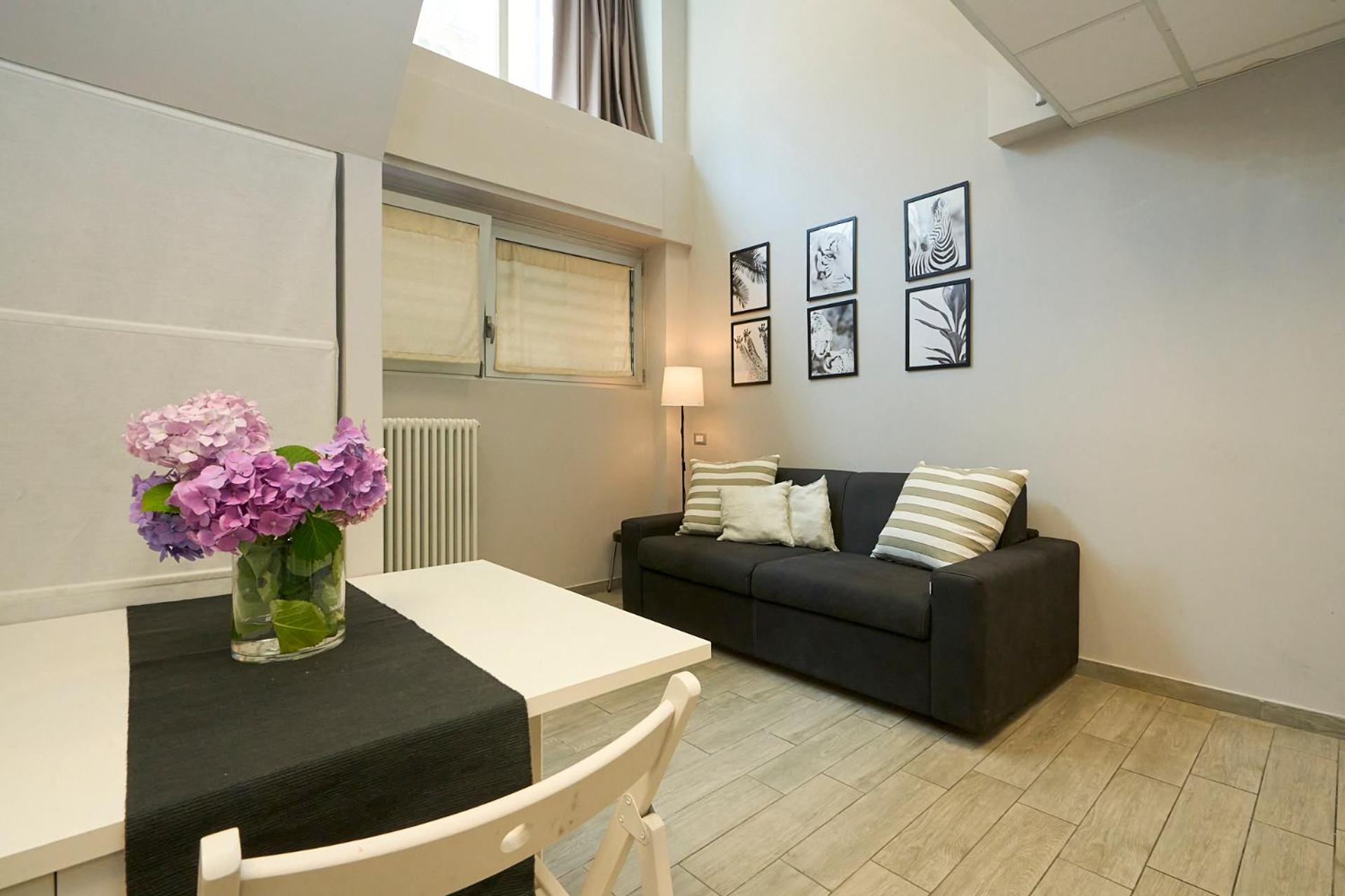Design White Loft - Ac Wifi 10 Minutes From Duomo Milan