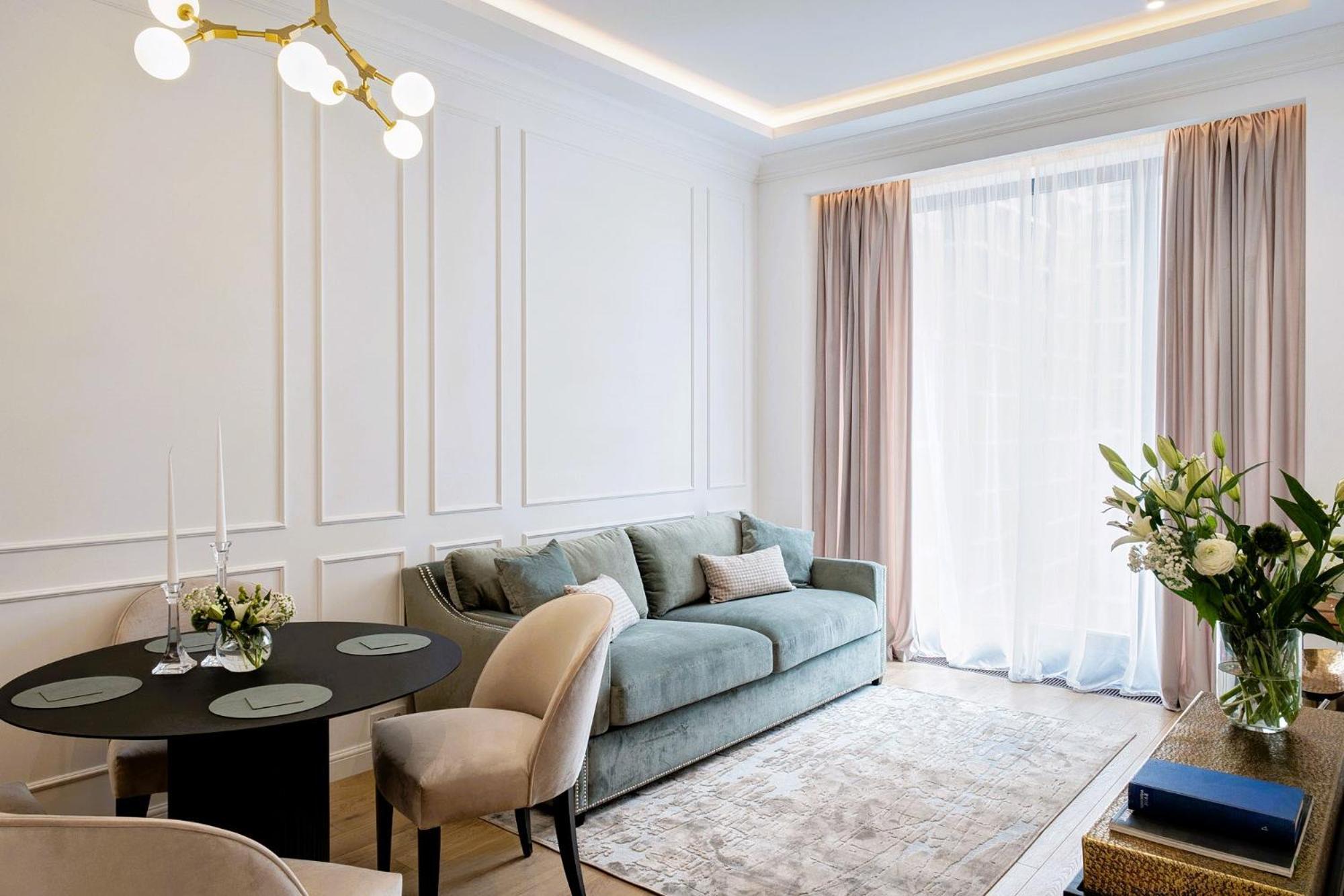 Apartment L' Ambrogino Stylish