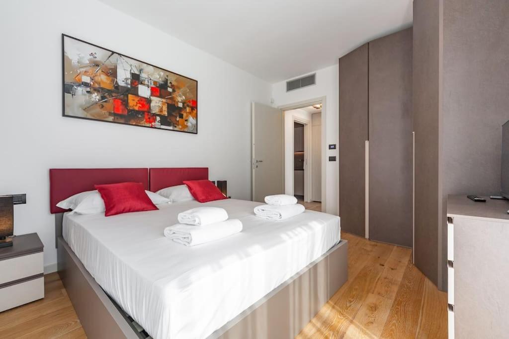 Apartamento East Garden Lambrate Elegante Moderna Milão