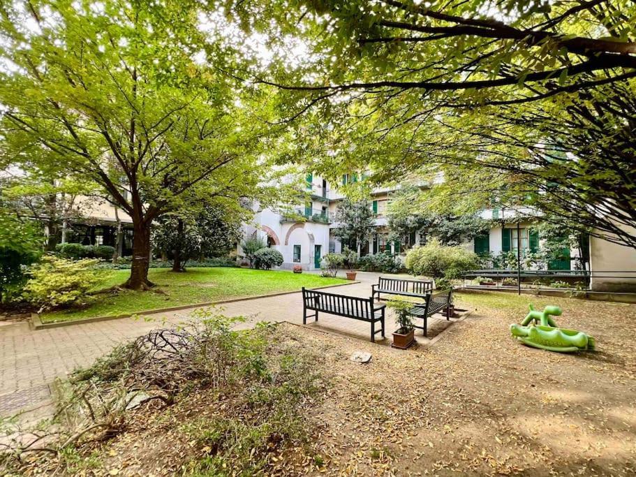 Garden View, Free Parking And Checkout In The Afternoon Milão