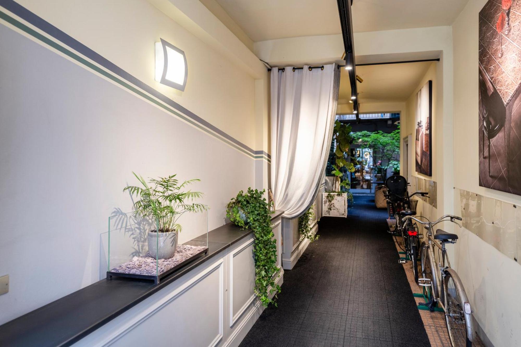 Apartamento Bnbutler - Marghera - Luminoso Bilocale In Edificio Stile Vecchia Milão