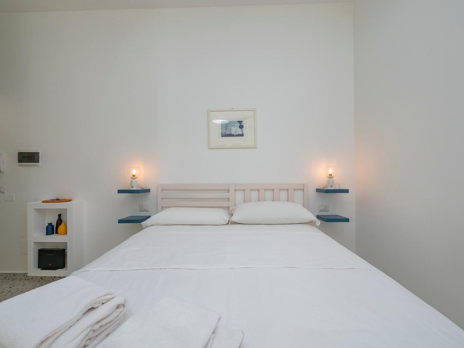 Apartment 2 Pax Wi-fi- Via D'agrate, 19 C Milan