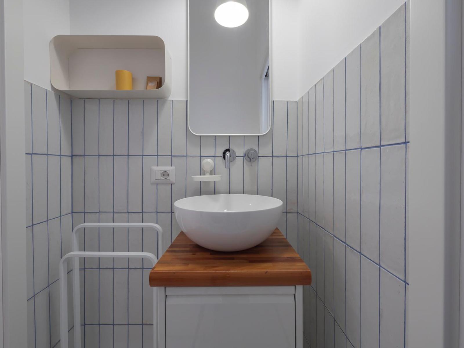 2 Pax Wi-fi- Via D'agrate, 19 C Apartment