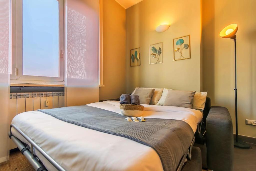 Exclusive & Strategic 2-bedroom Apartment, 50m From M4 Apartment *