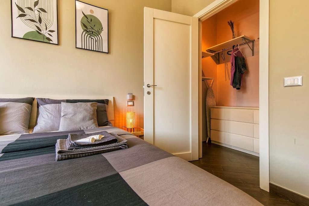 Exclusive & Strategic 2-bedroom Apartment, 50m From M4 Apartment *