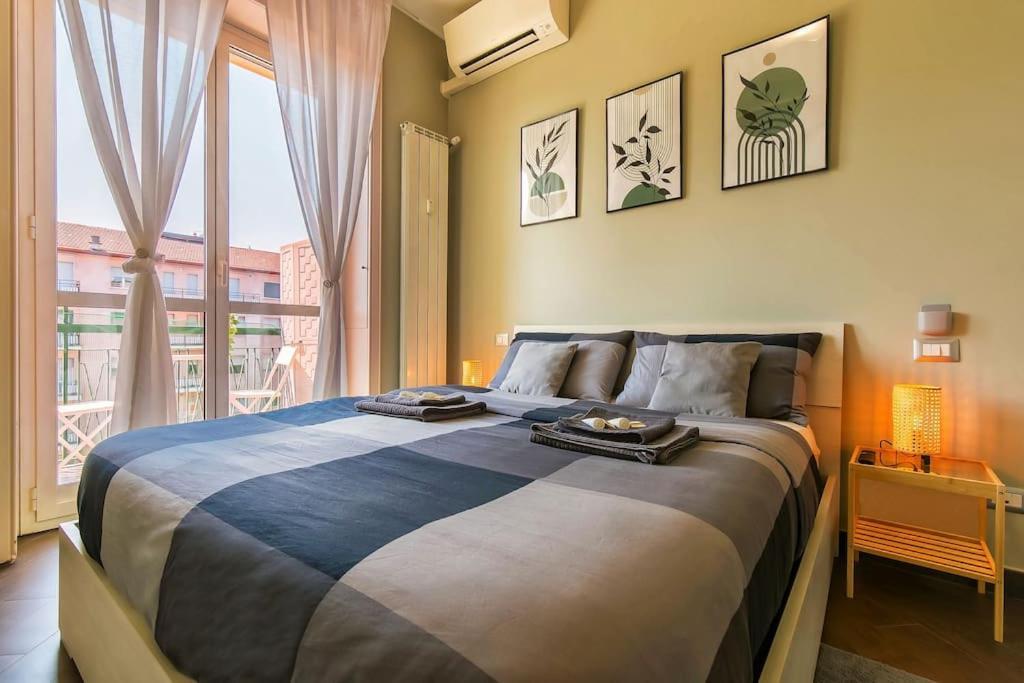 Exclusive & Strategic 2-bedroom Apartment, 50m From M4 * Milan