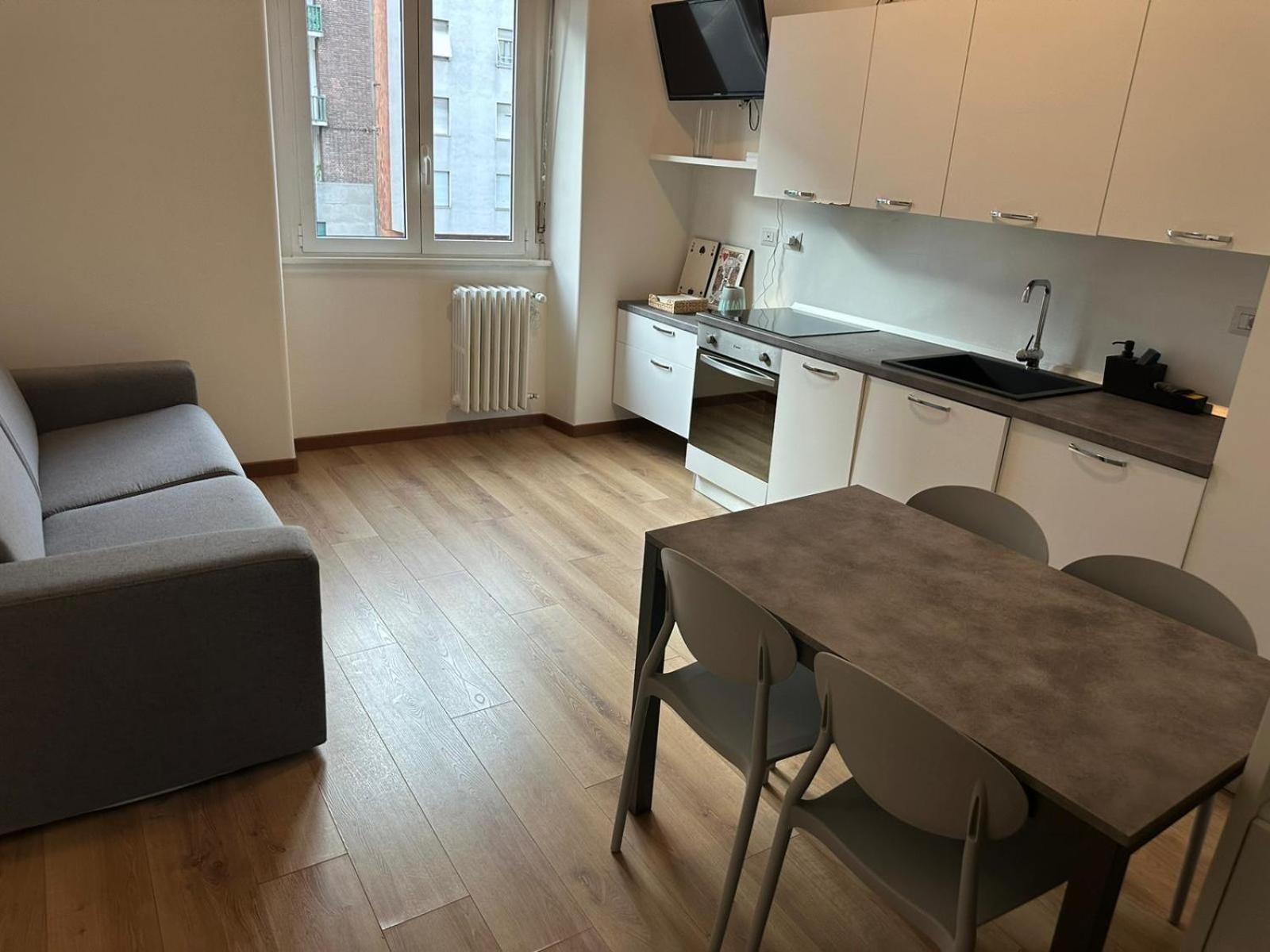 5min Da Stazione Apartment *