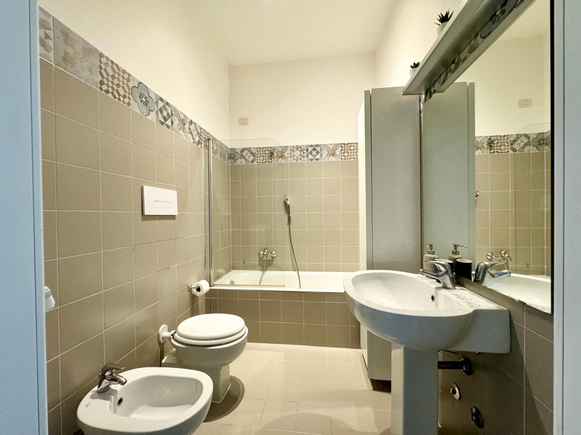 Oasis In The City- Private Garden Apartment *