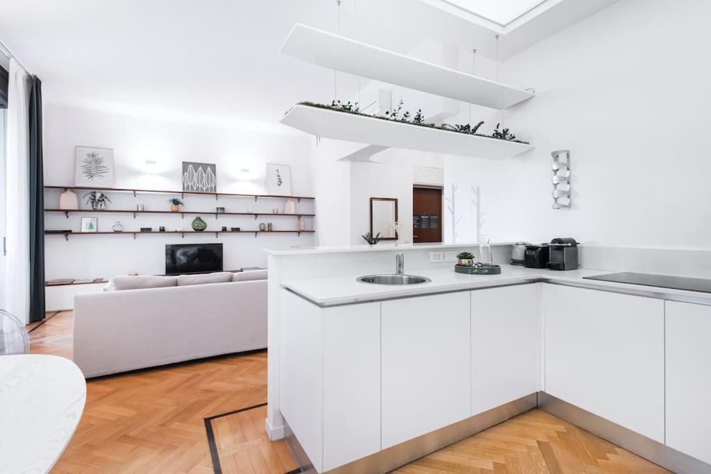 Easylife - Style And Elegance Near Porta Romana Apartment Milan