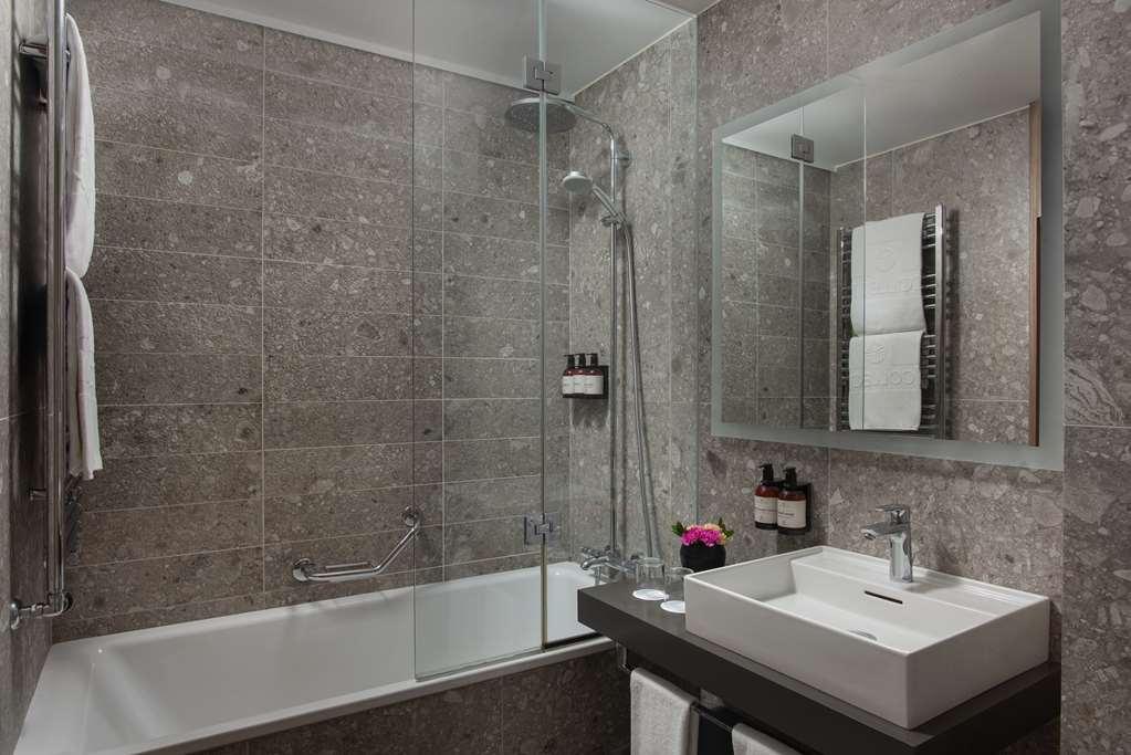 Hotel Nh Collection Life 4*