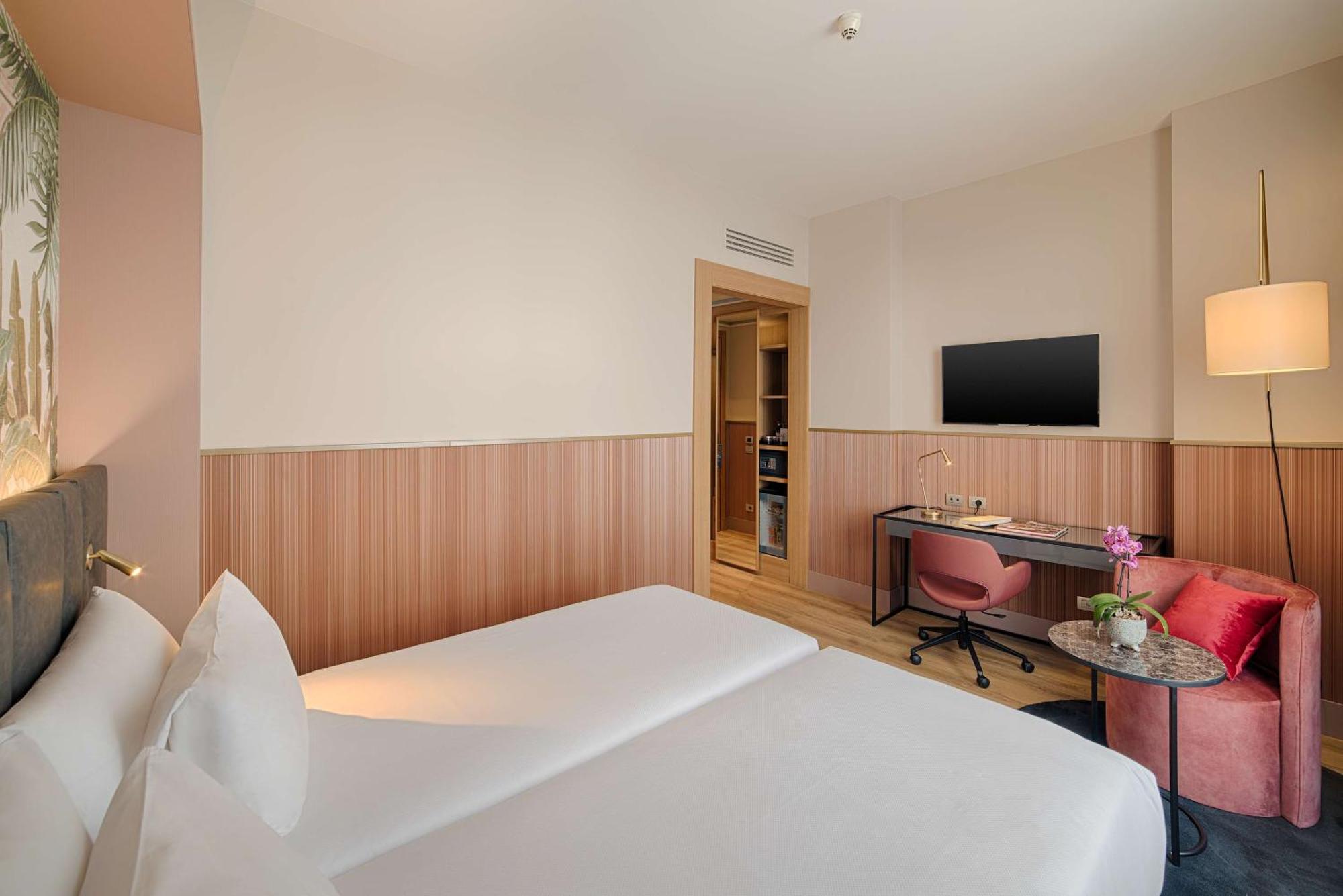 Hotel Nh Collection Touring Milão