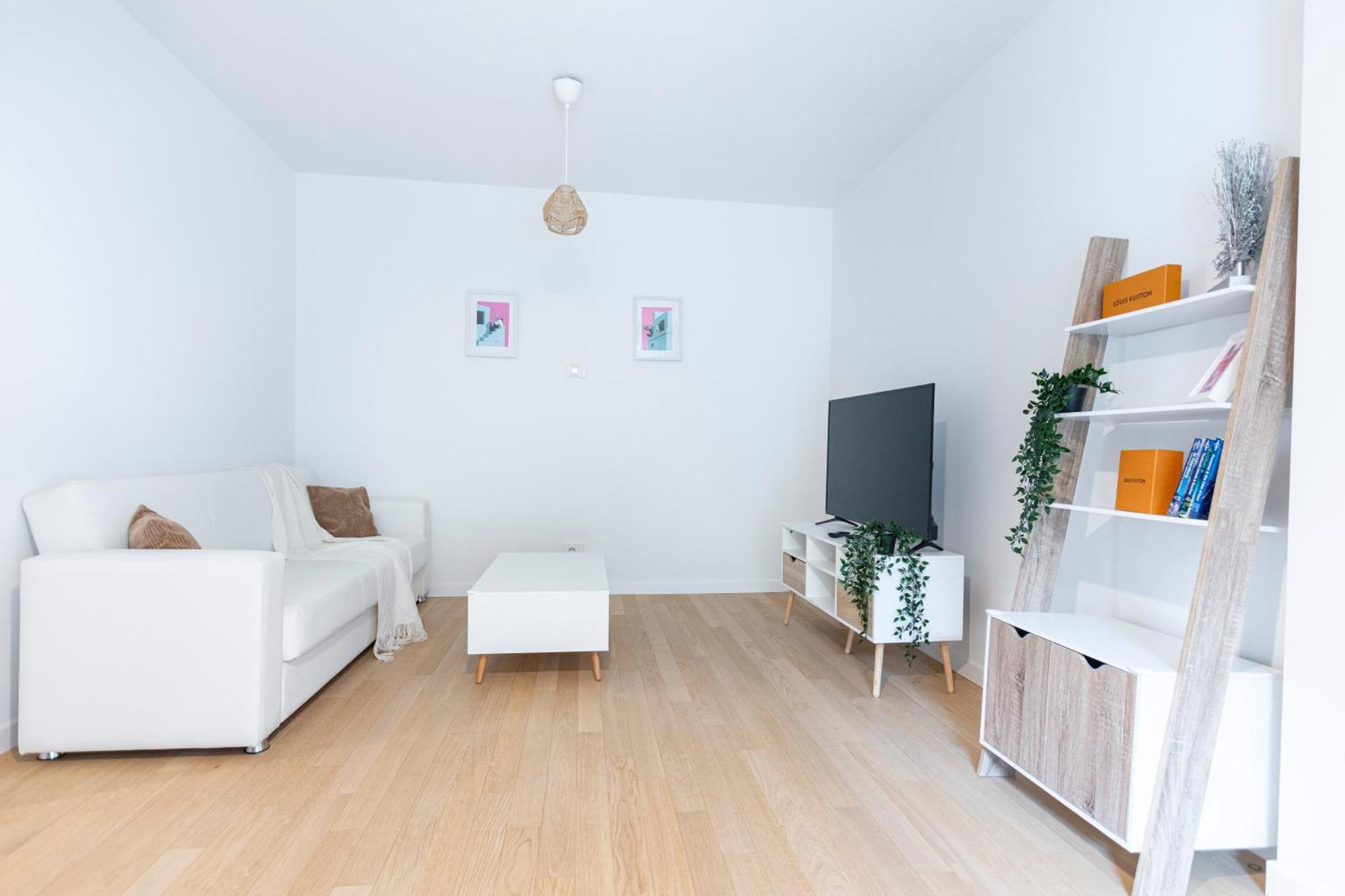 Apartment Luxury - Principe Eugenio 3 Milan