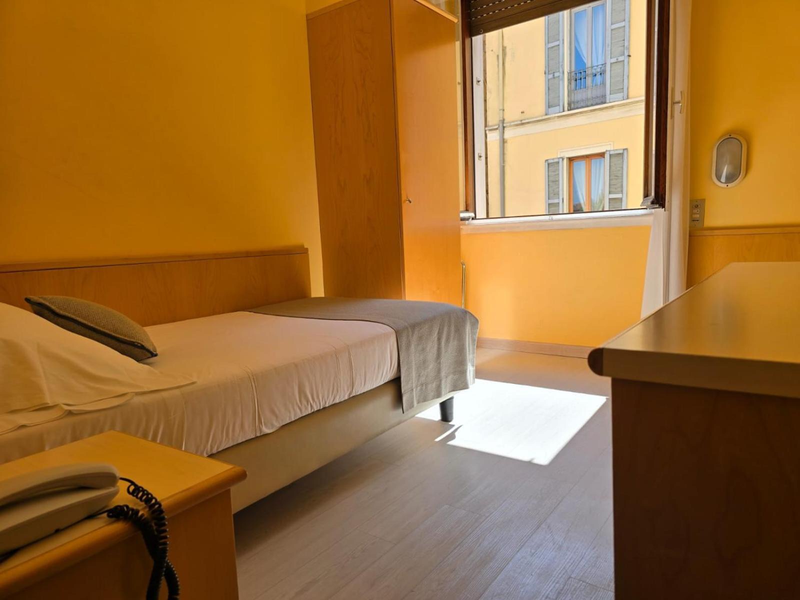 Hotel Mokinba Sant'ambroeus Milan