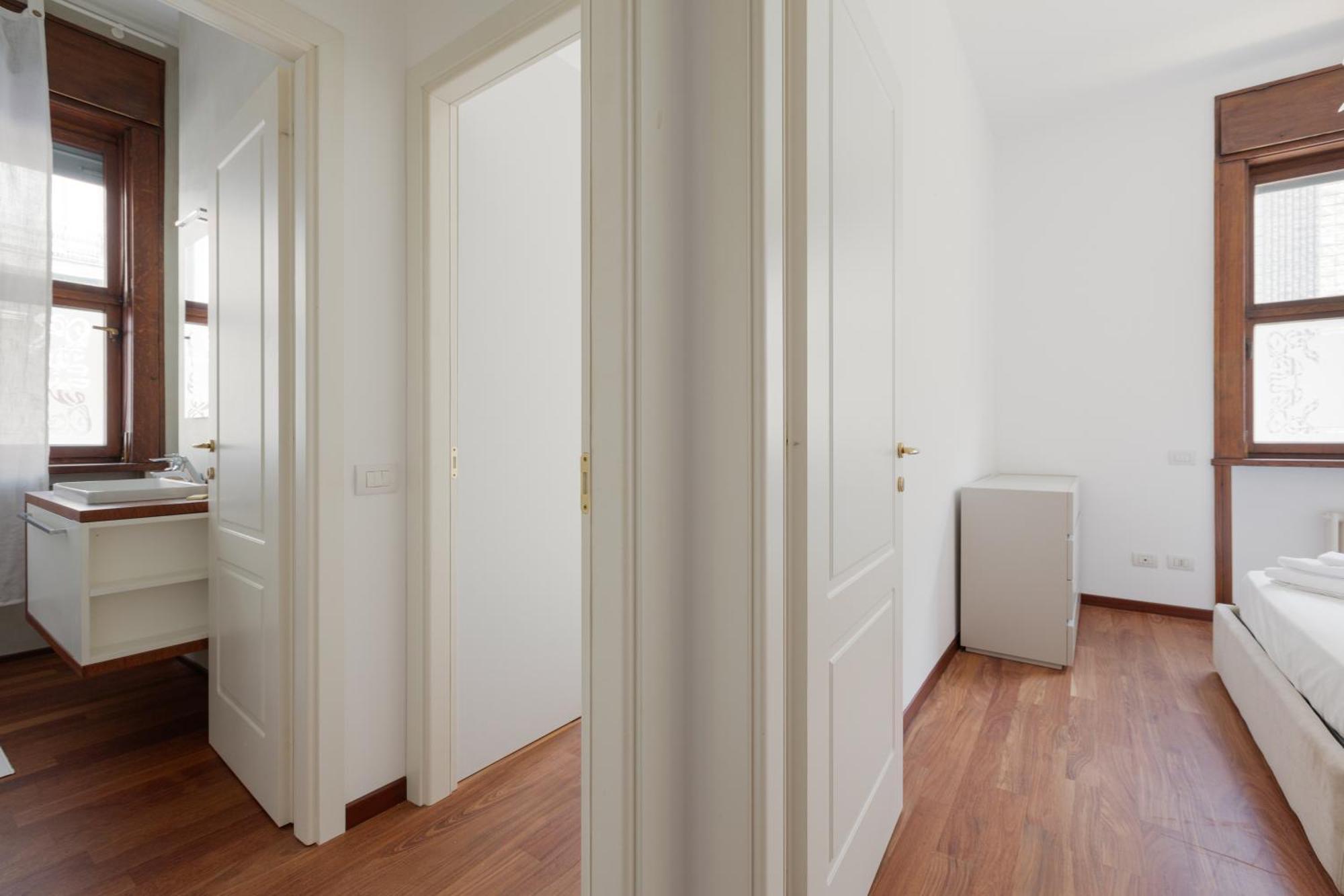 Apartment Dateo-susa- Trilocale Comfort Milan
