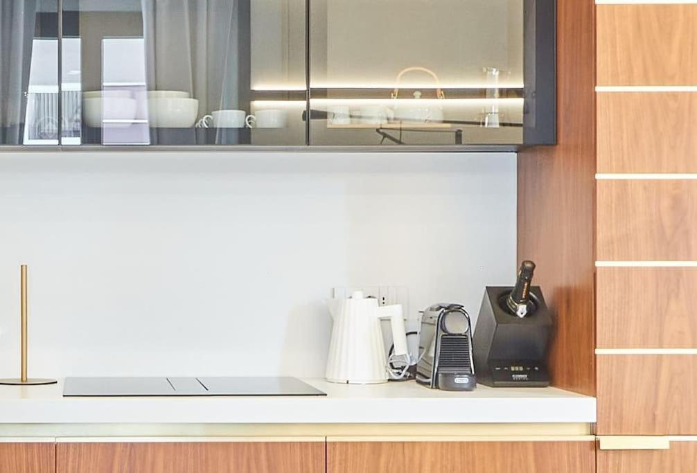 Apartamento Easylife - Luxury Design With Jacuzzi *