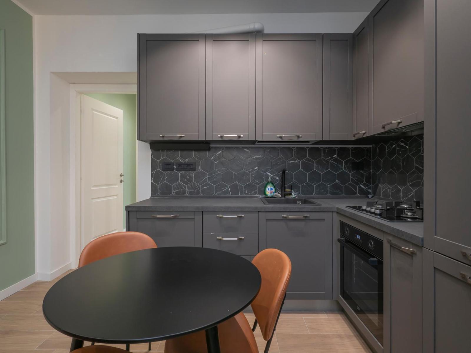 Apartment Youhosty - Modern Portello