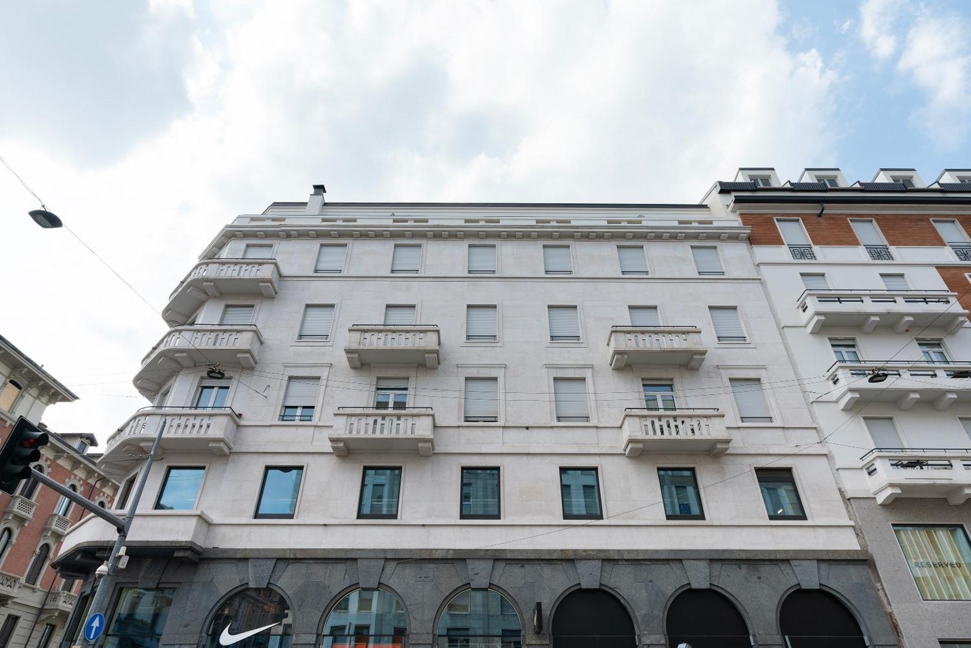 Apartment Santa Tecla Living Corti Di Bayres 3 Milan
