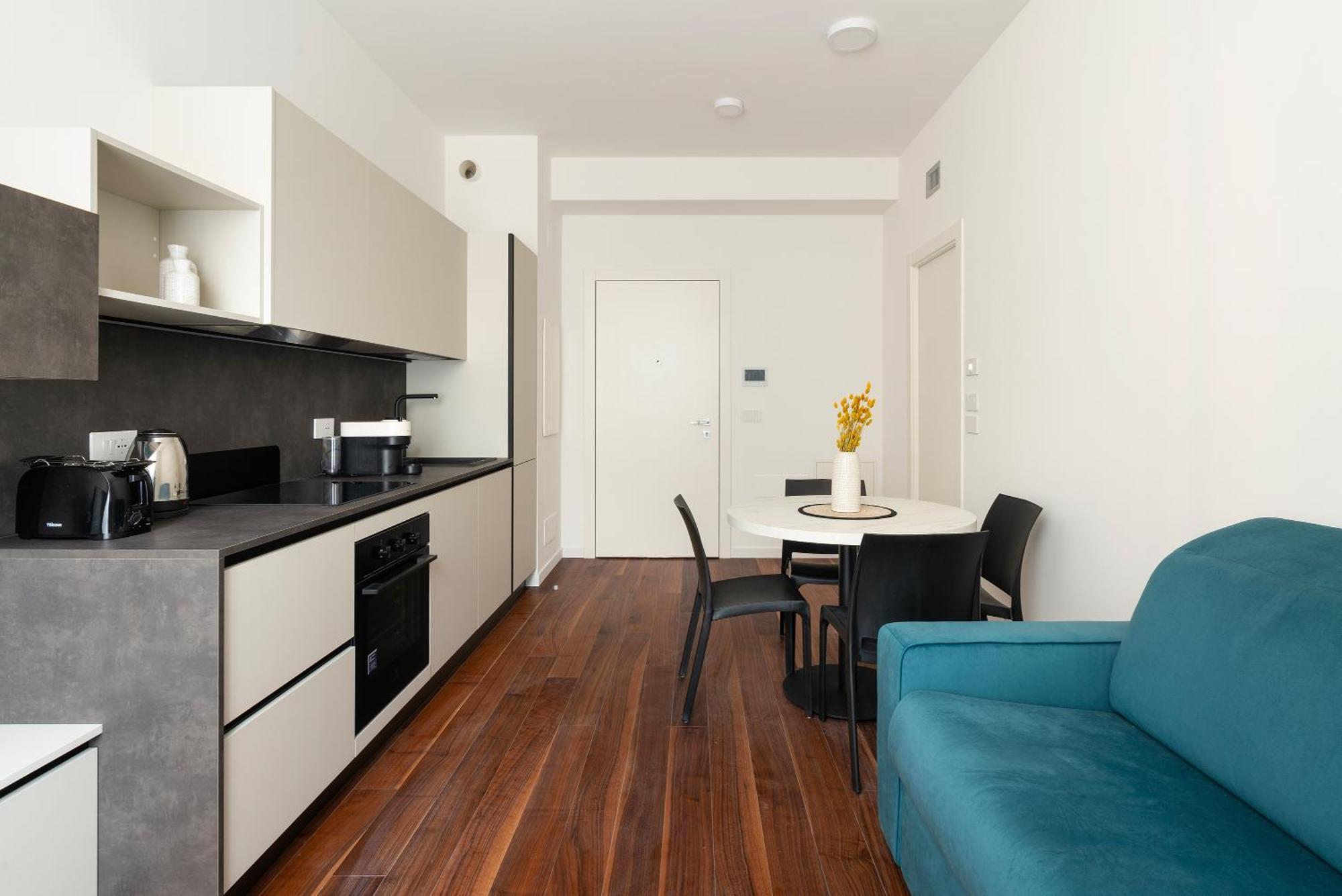 Santa Tecla Living Corti Di Bayres 3 Milan