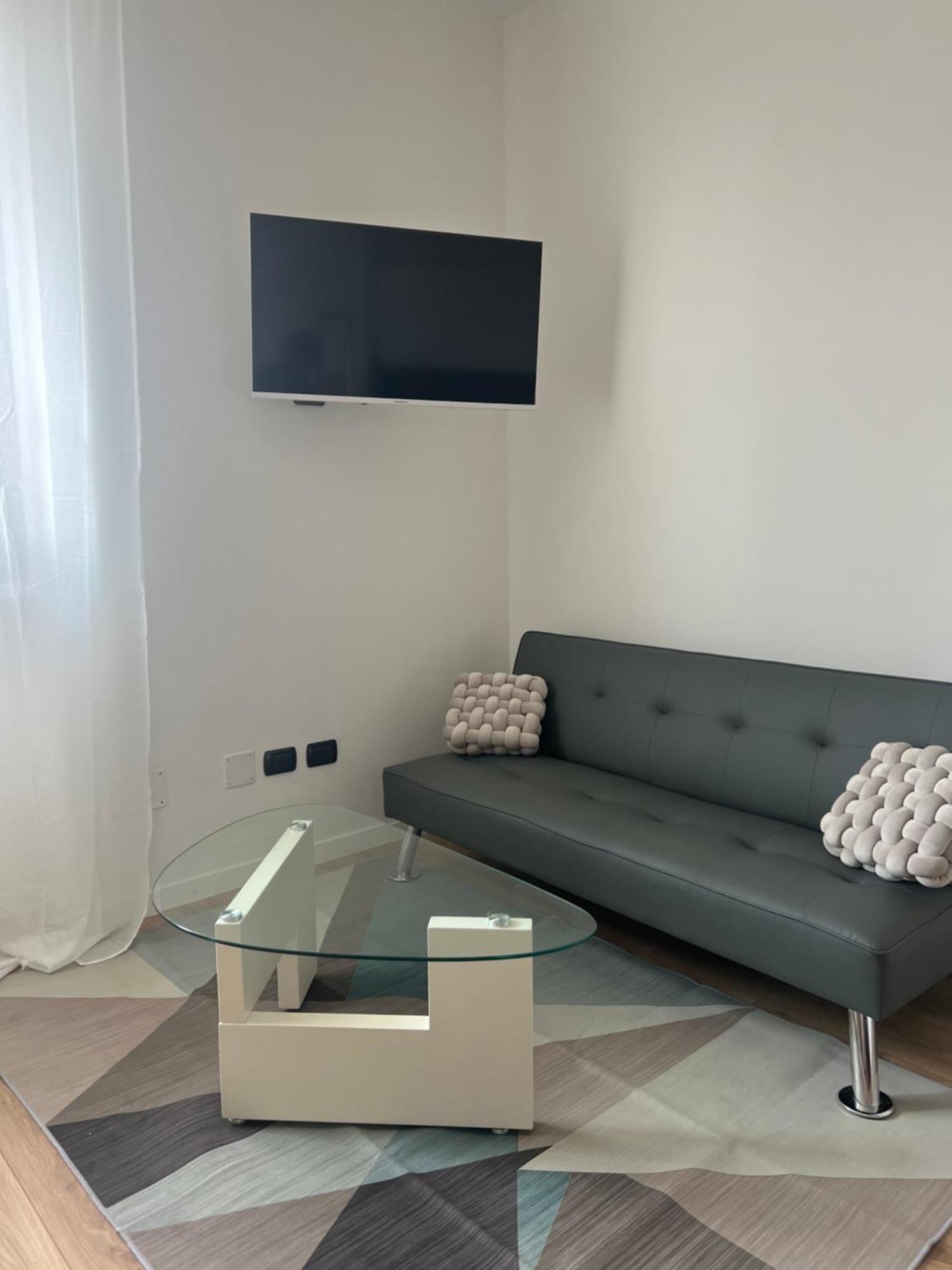 Monolocale Ovidio * Milan
