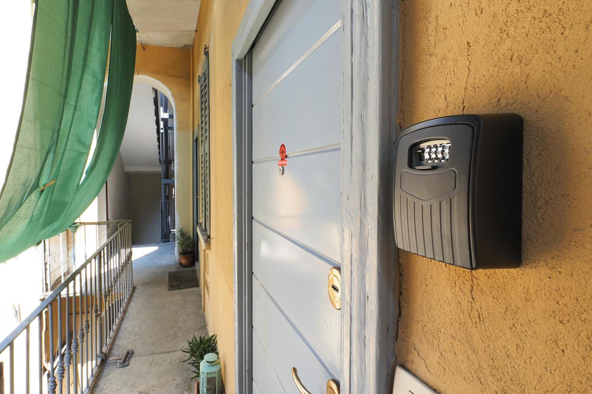 Primopiano - Rosolino Pilo Apartamento Milão