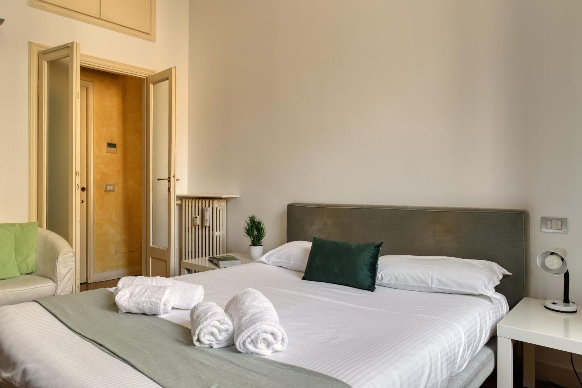 Joivy Warm & Airy Flat Near The Centre Milan