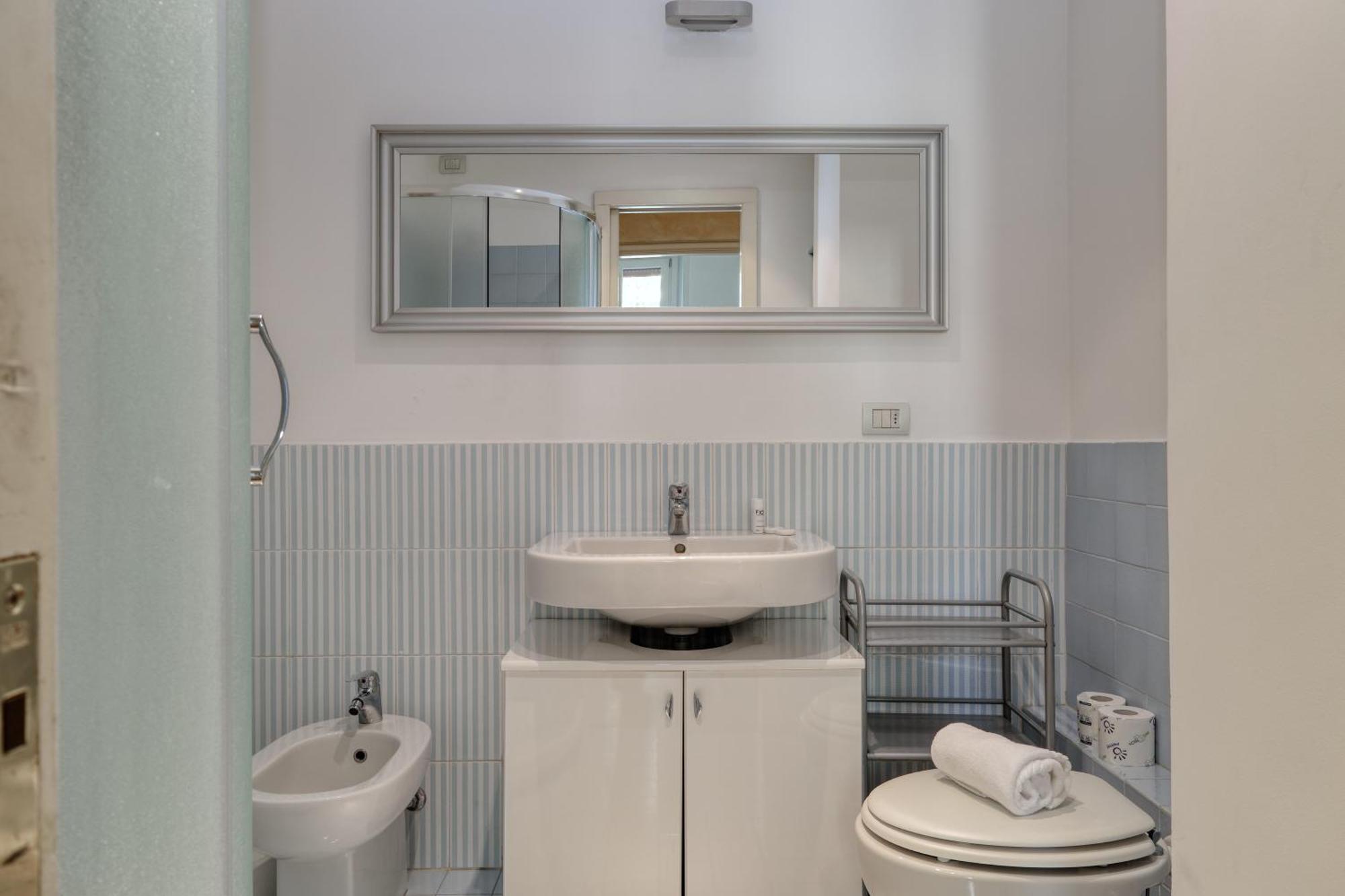 Joivy Warm & Airy Flat Near The Centre