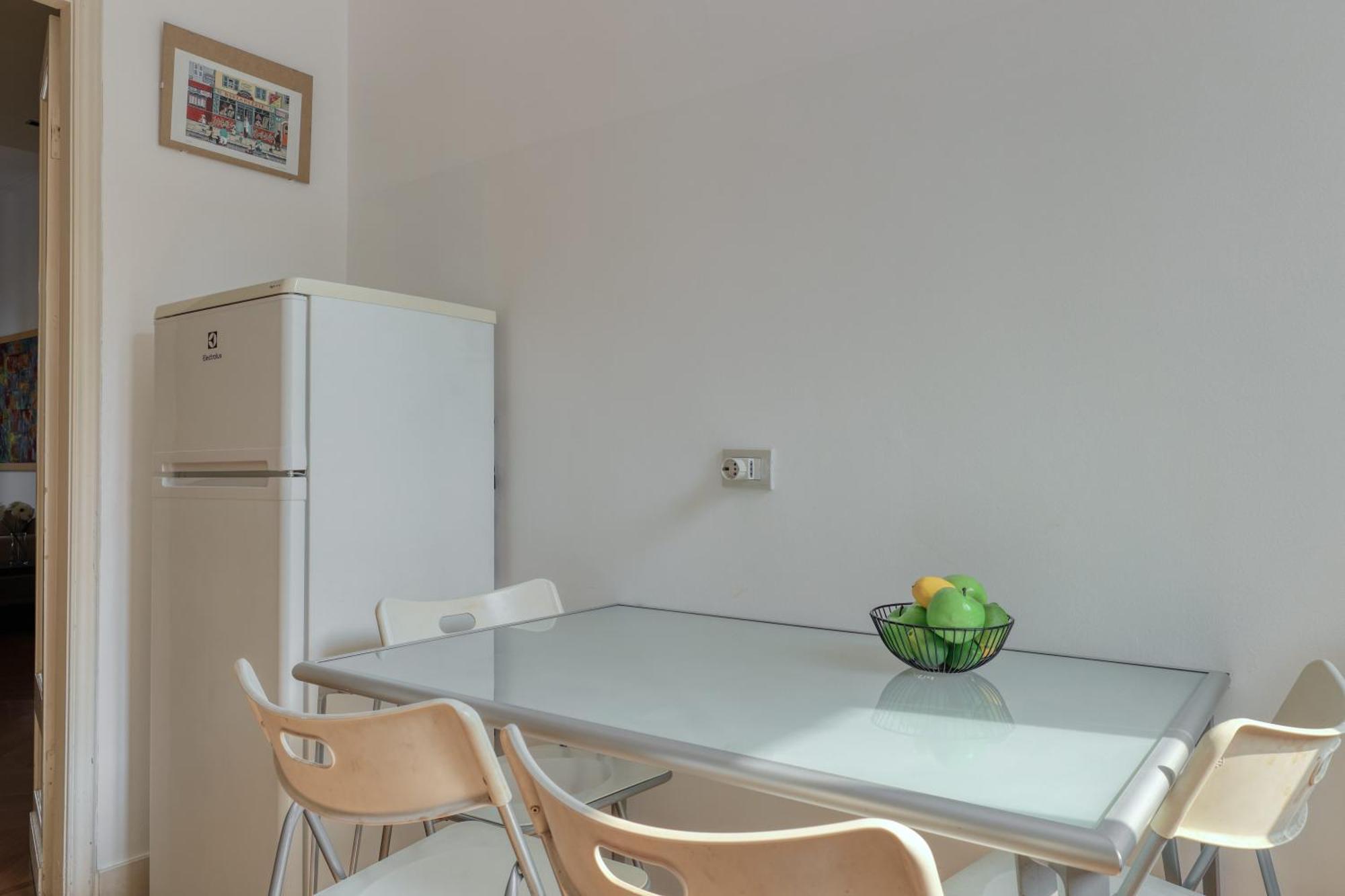 Apartment Joivy Warm & Airy Flat Near The Centre