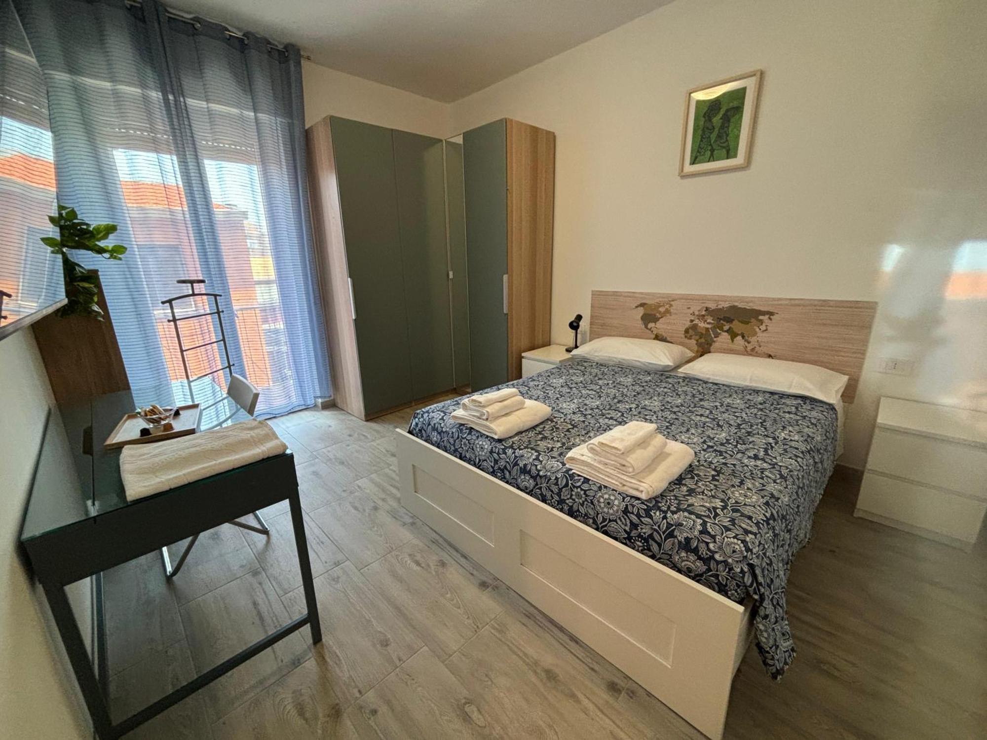 Guest house 10 *