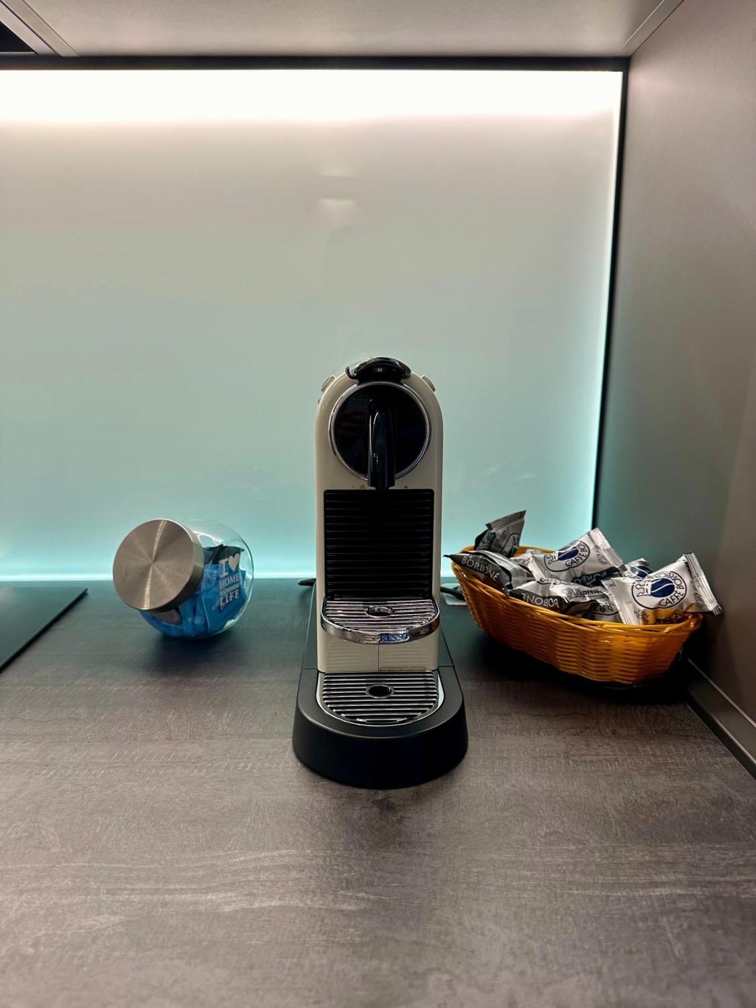 Lr Deluxe - Porta Venezia - Bilocale Con Giardino Privato Apartment Milan