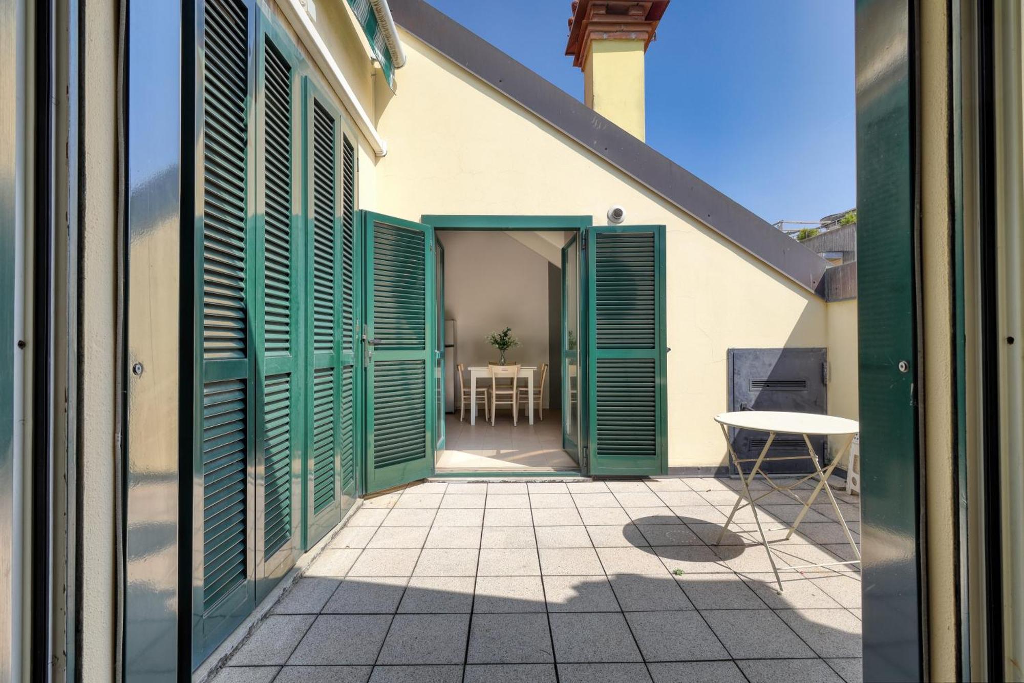 Apartment Joivy Cosy 1br Flat Near Sempione Park Milan
