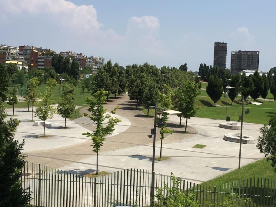 Flat Overlooking The Park Apartamento *