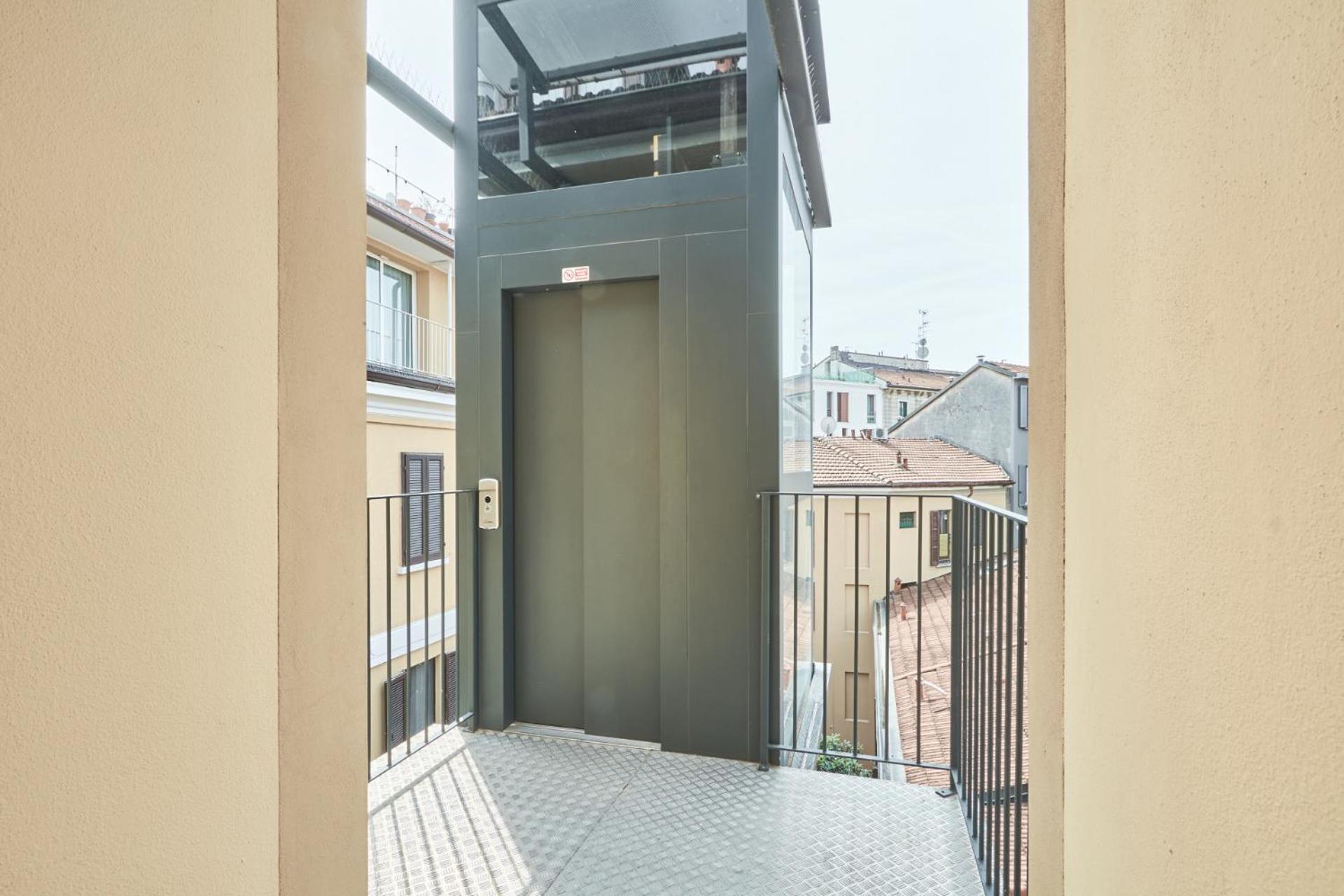 Easylife - Comfort E Stile In Zona Porta Romana Apartment